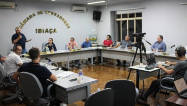 Projetos Natal dos Sonhos e IPTU so aprovados pelo Legislativo ibiaaense